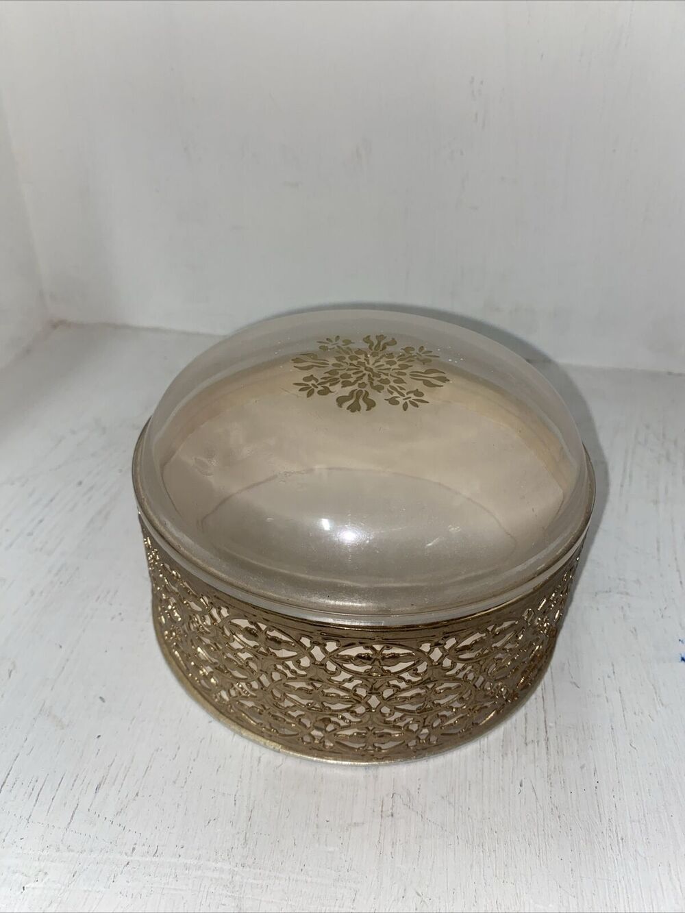 Revlon Intimate Deluxe Perfumed Dusting Powder in Goldenrod Filigree Canister
